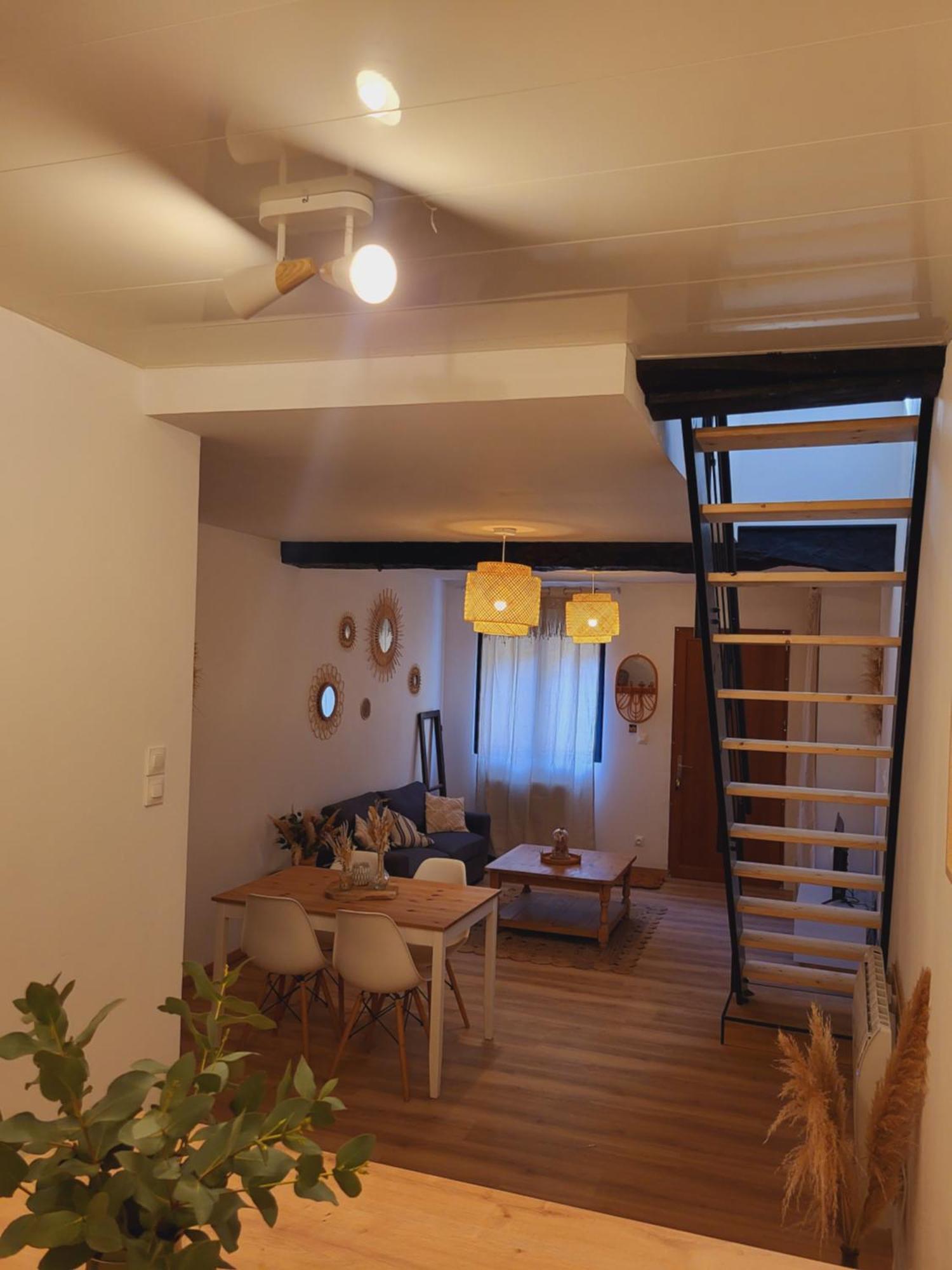 Maison De Village A La Decoration Boheme Jusqu'A 6 Personnes Viviers-lès-Montagnes Eksteriør billede